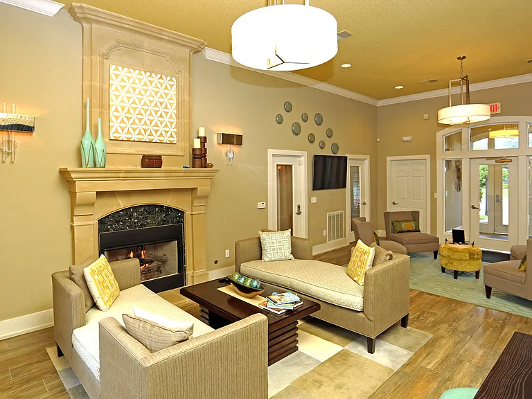 Reserve at Wauwatosa — Photo 4