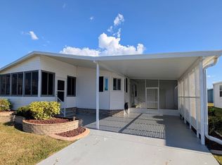 105 Jacaranda Way, Parrish, FL 34219