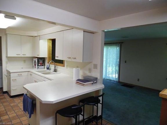 3rd image of 1755 Shady Ln