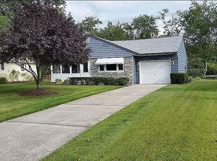 29 Columbine Cir, Toms River, NJ