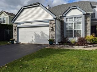 464 Columbine Ln, Bolingbrook, IL 60440