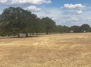 372 Wildbird Ln, Axtell, TX 76624