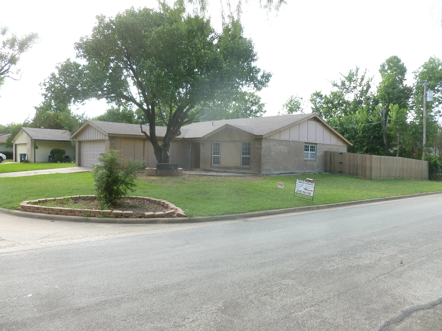 3 bed, 1952 sqft, $2,300 — Photo 4