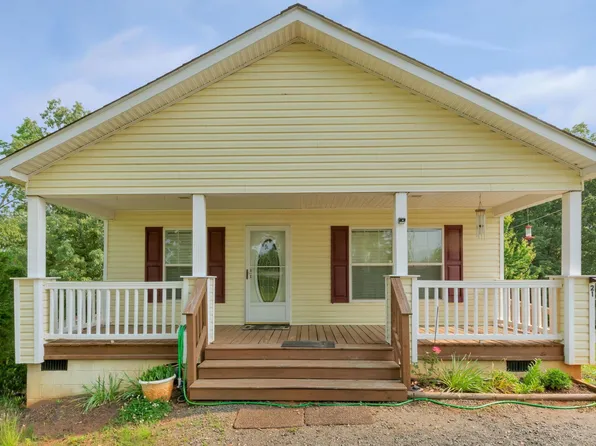 21 Terry Ln, Barboursville, VA 22923