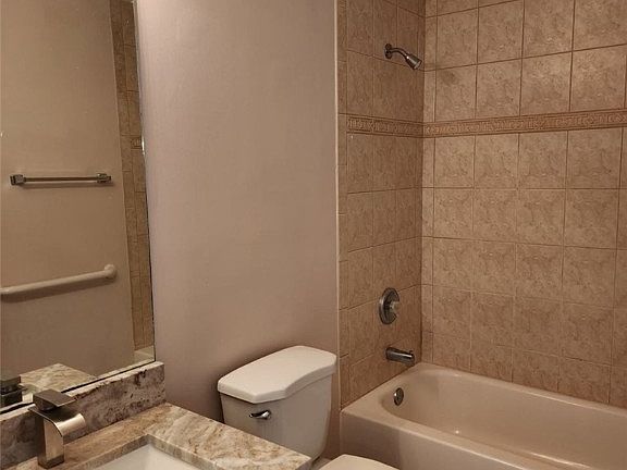 5th image of 3710 16th St W