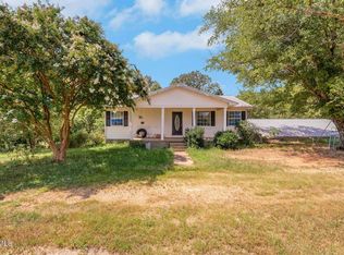 1066 Summertown Hwy, Hohenwald, TN 38462