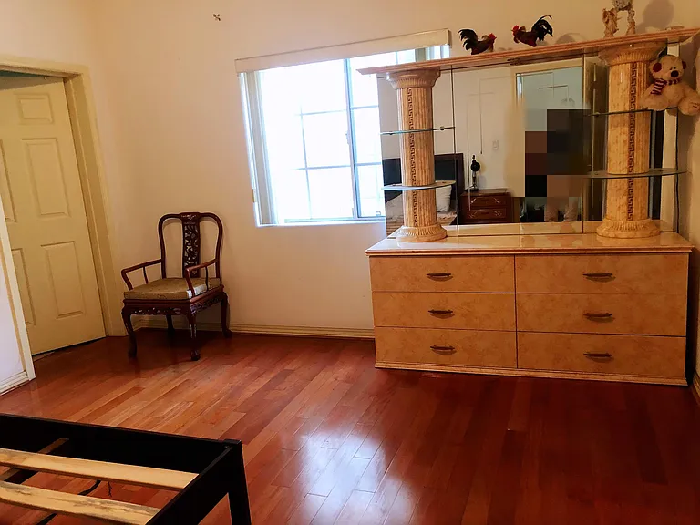 4735 Willard Ave — Photo 16