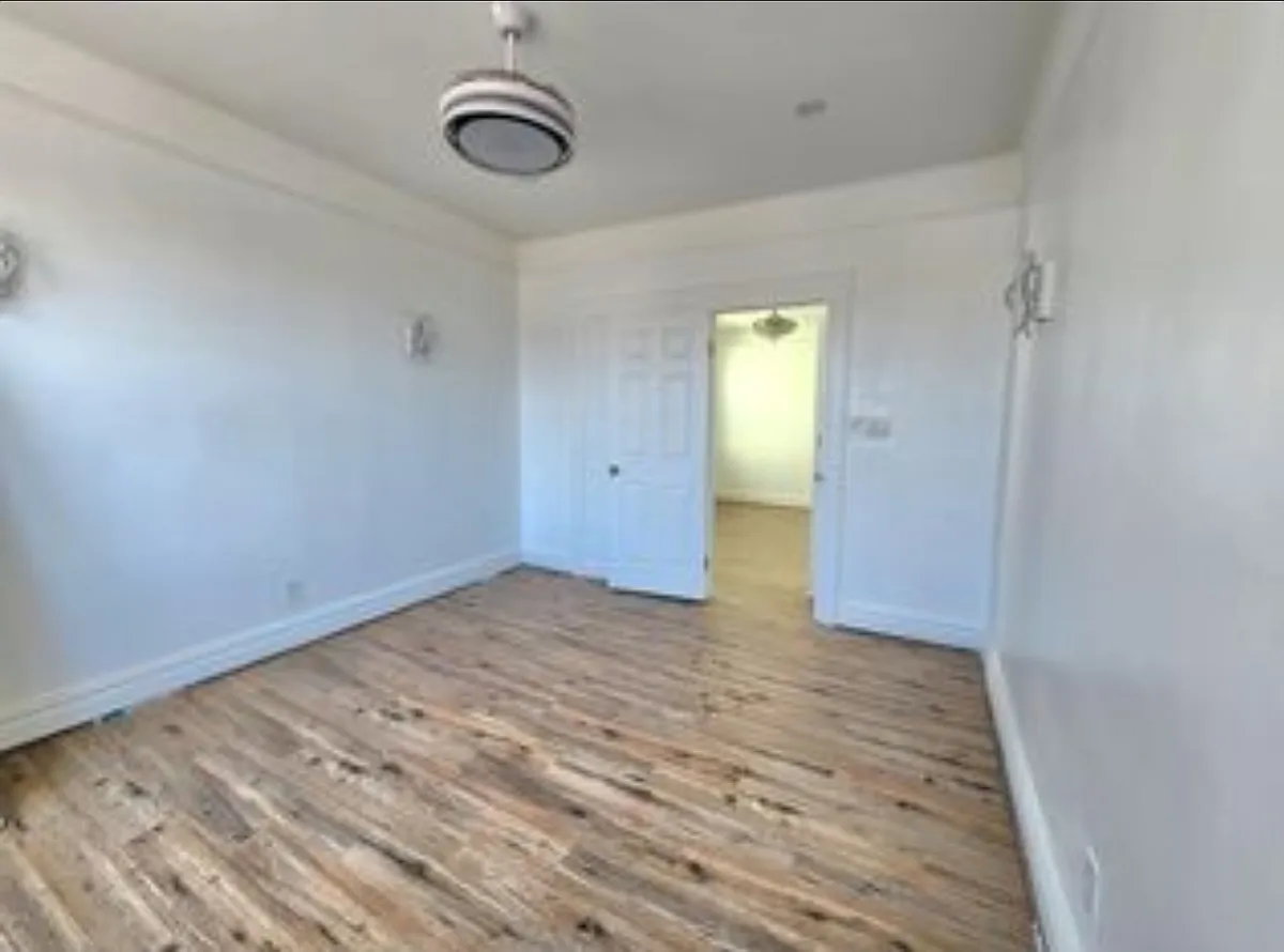 Building Photo - 24 Cator Ave #2