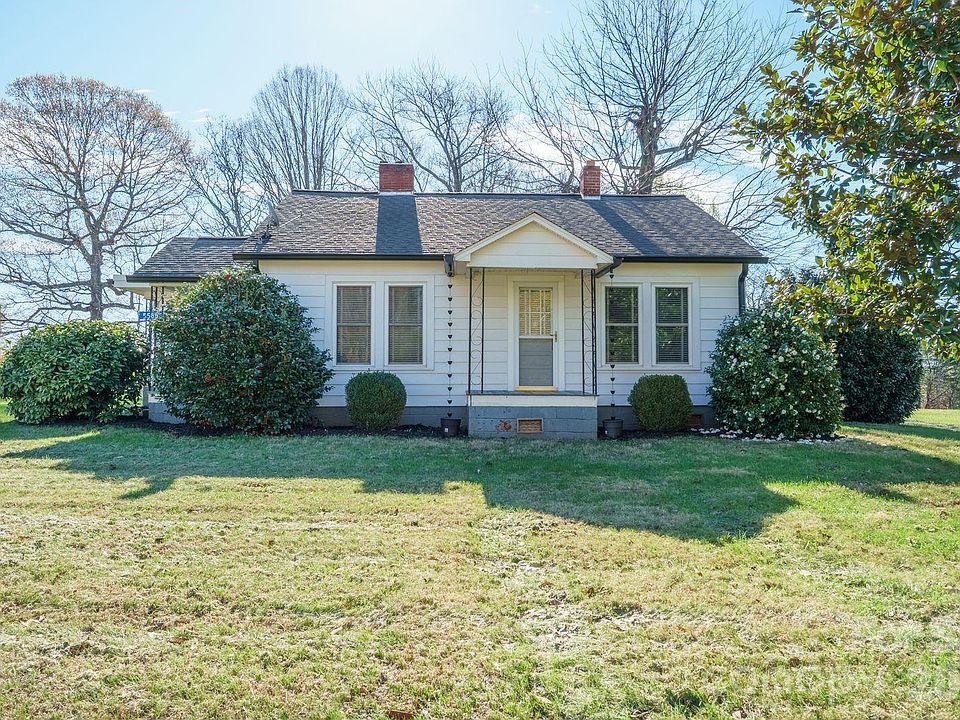 1st image of 5588 River Bend Rd