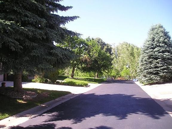 Quick walk to the lake