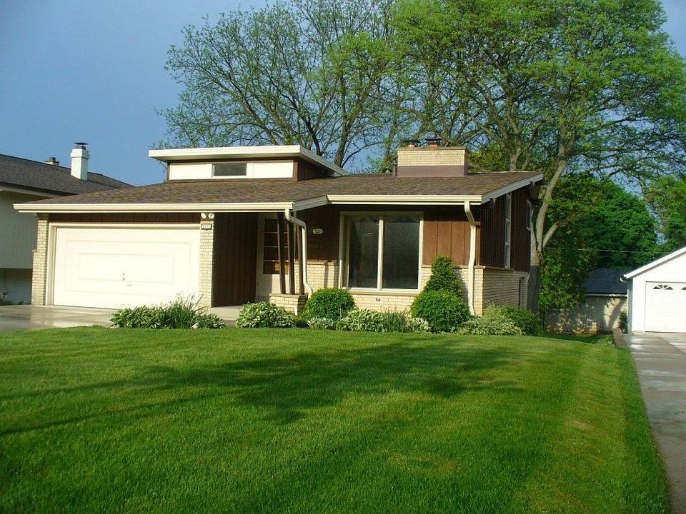 1st image of 3350 N Knoll Blvd