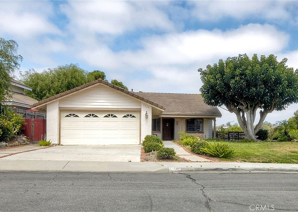 1st image of 7905 Calle Posada
