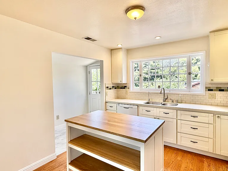 5907 Bernhard Ave — Photo 11