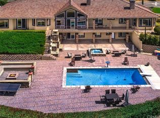 33895 Calle Vis, Temecula, CA 92592