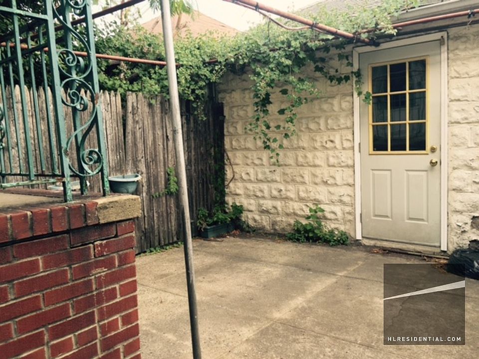 1st image of 2845 48th St #1