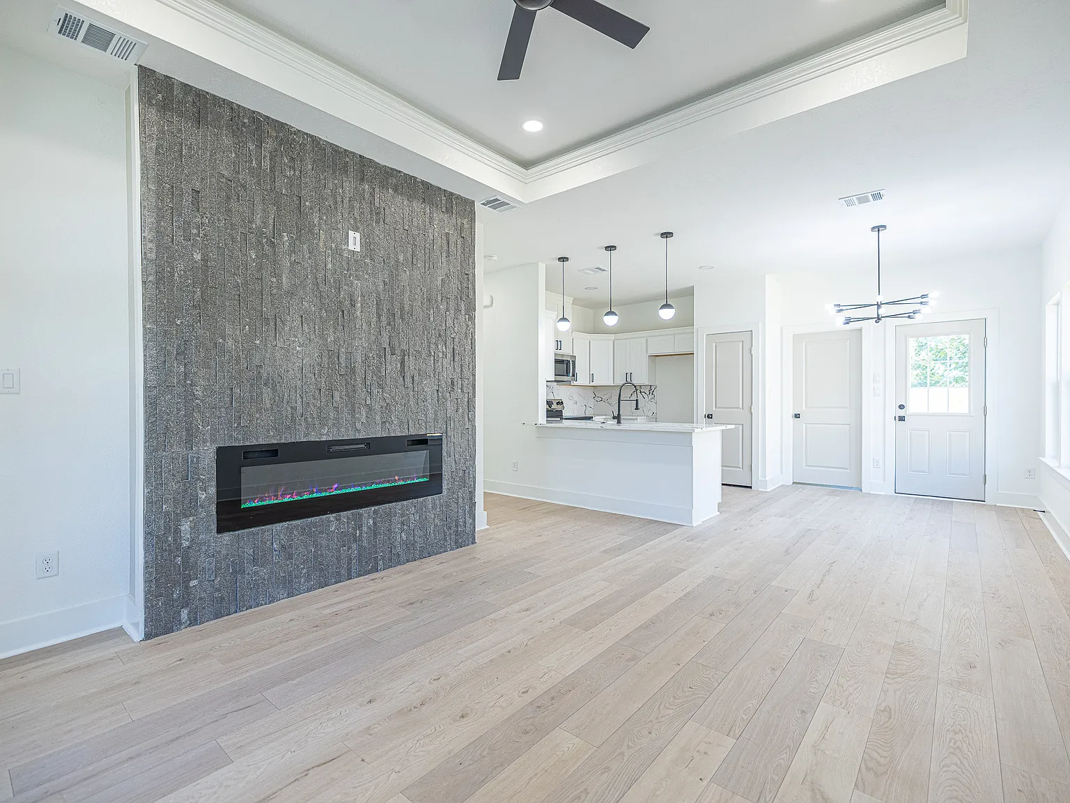 603 East 21st Street - 1 — Photo 3