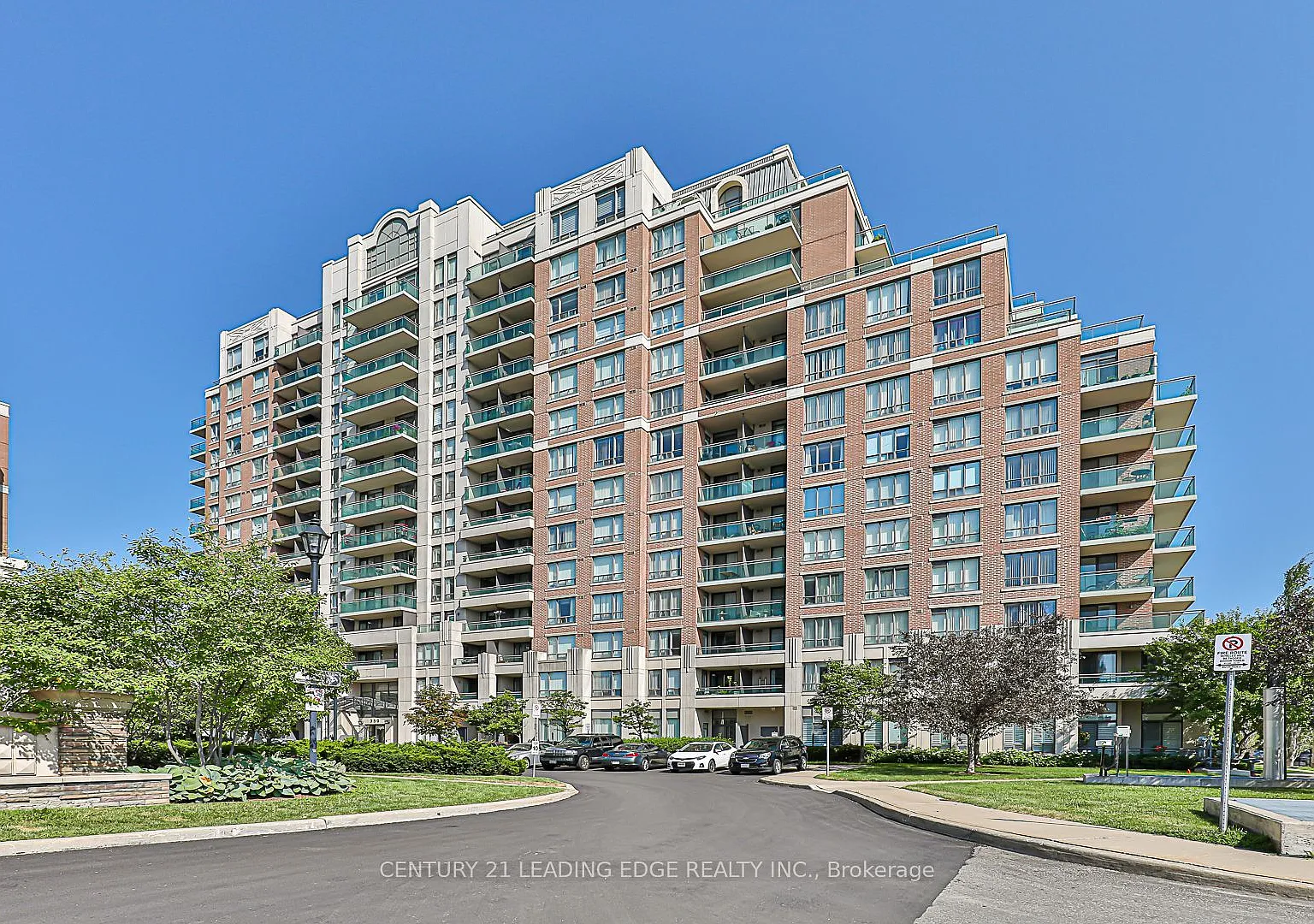 2 bed, $2,499 — Photo 1