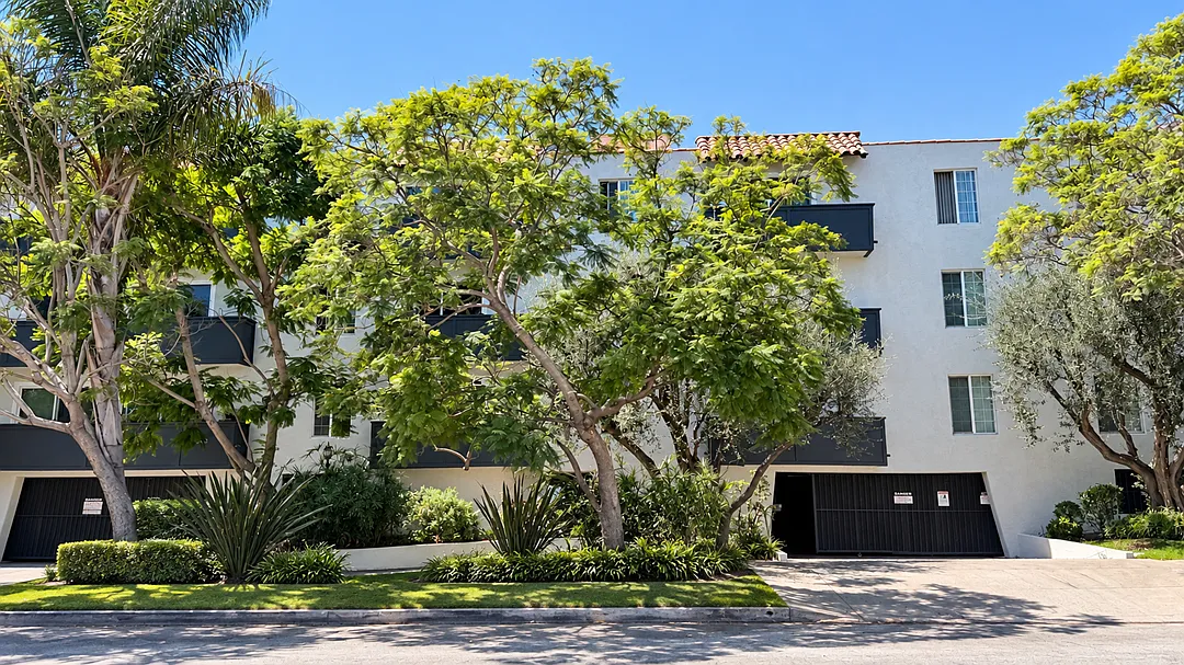 3717 Cardiff Ave. — Photo 2
