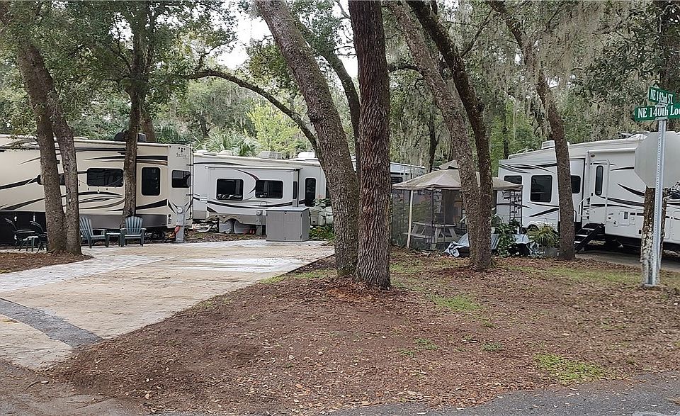 1st image of 25160 NE 140th Loop
