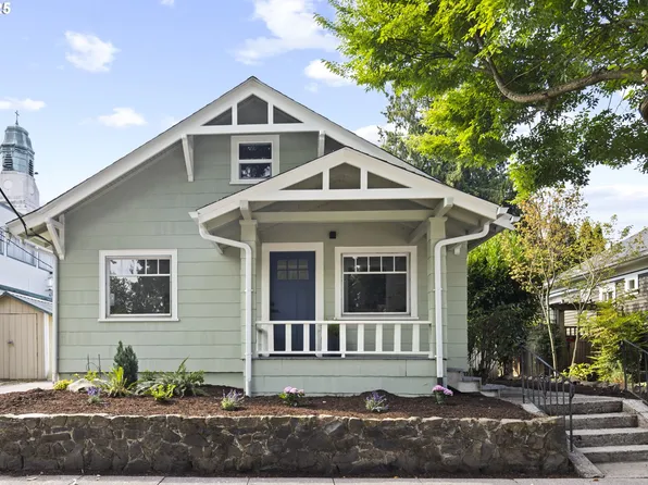 1414 SE Miller St, Portland, OR 97202