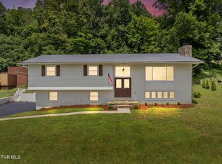640 Foothills Rd, Kingsport, TN 37663