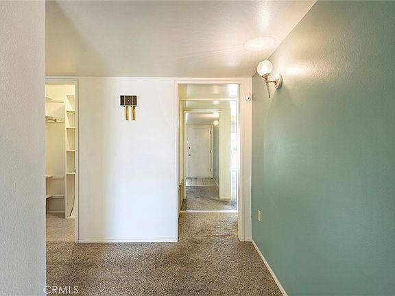 3rd image of 25741 Cherry Hills Blvd