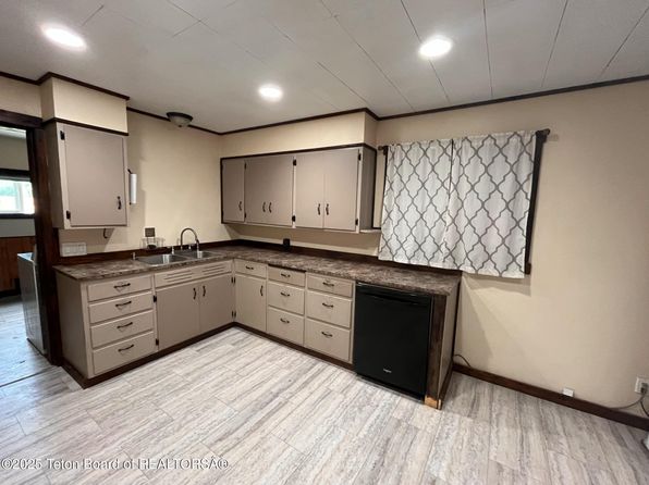 519 Madison St, Afton, WY 83110