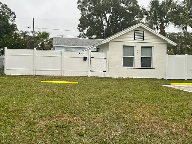 1 bed, 400 sqft, $1,000 — Photo 2