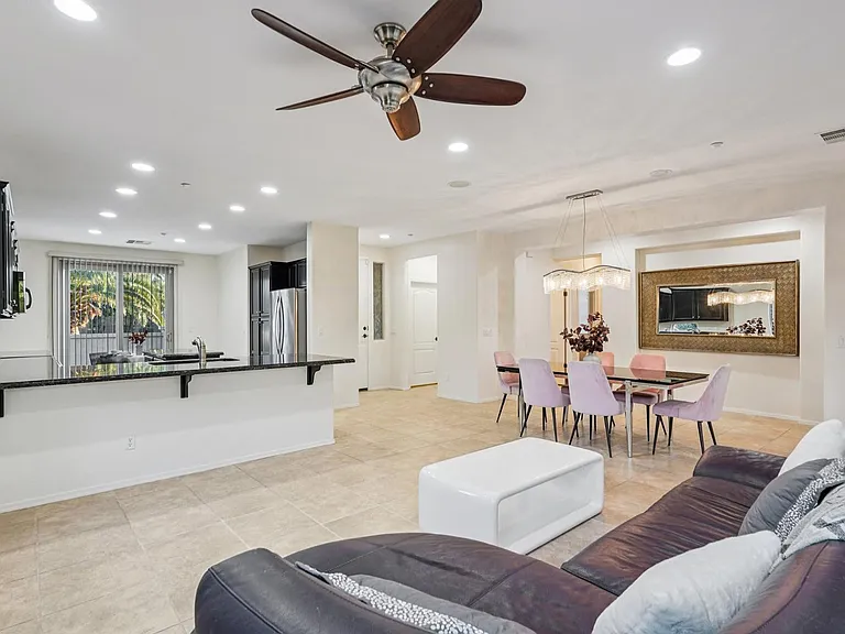 12600 W Rosewood Ln — Photo 6