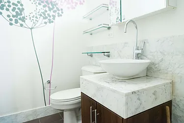 Rented by Winzone Realty Inc