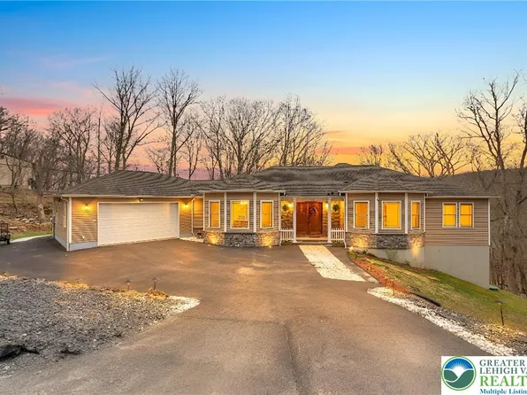 1007 Hampstead Rd, Bushkill, PA 18324