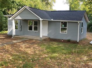 290 Crescent Dr, Gainesville, GA 30501