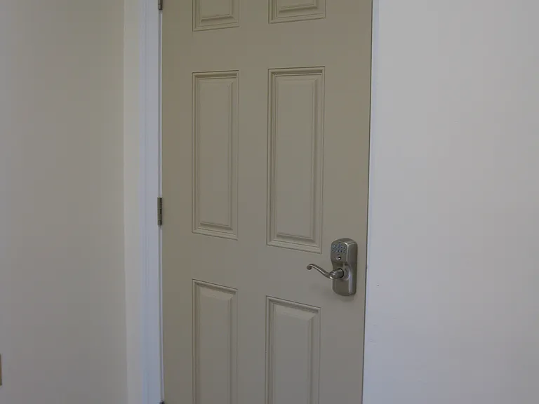 102 N Main St #300 — Photo 14