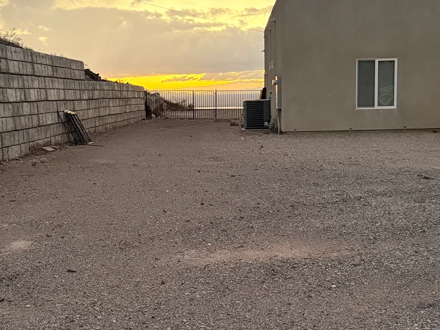 Gold Springs Rd, Lake Havasu City — Photo 2