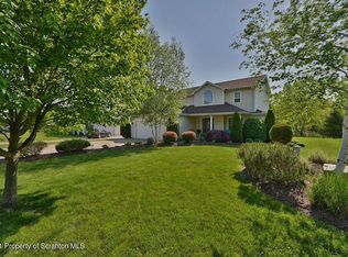 935 Katherine Dr, Jessup, PA 18434