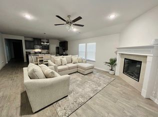 504 Paloma St, Weatherford, TX 76087