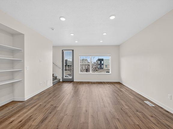 5th image of 632 E 12225 S