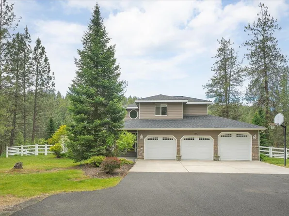 13615 W Charles Rd, Nine Mile Falls, WA 99026