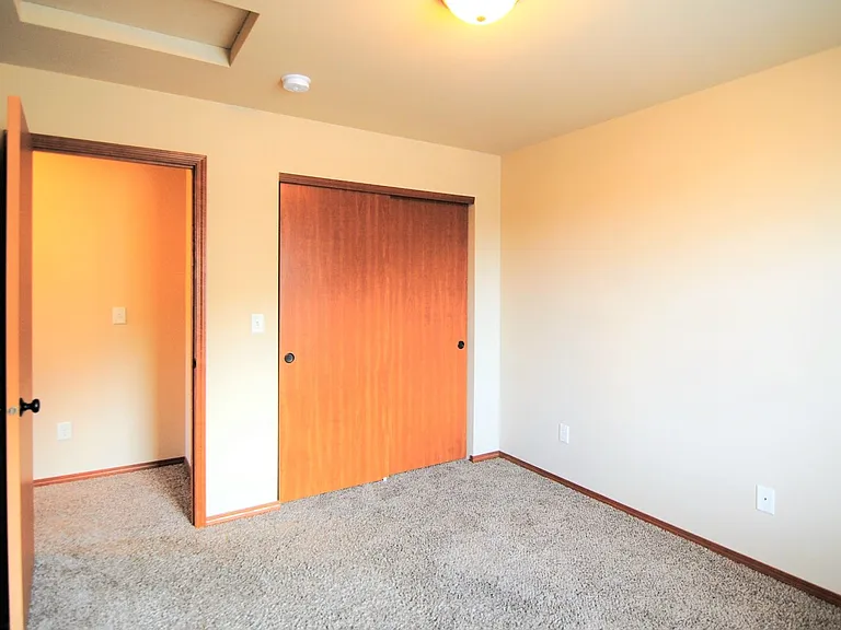 2123 Roper Ln — Photo 20