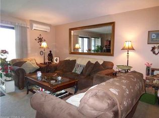 18 Mountain Laurel Ct, Cromwell, CT 06416