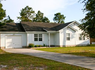 106 E Ivybridge Dr, Hubert, NC 28539