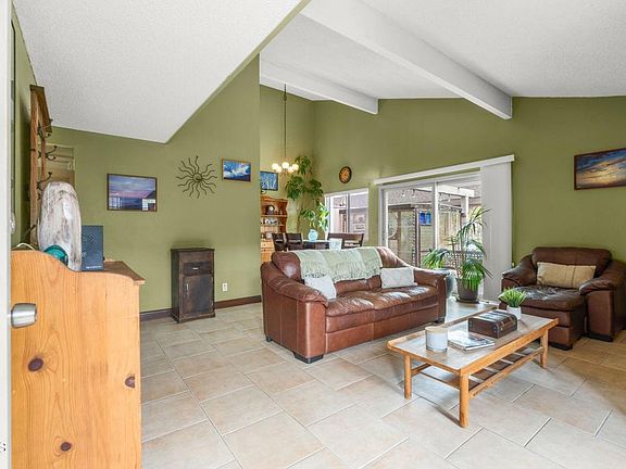 5th image of 2232 Edelweiss St