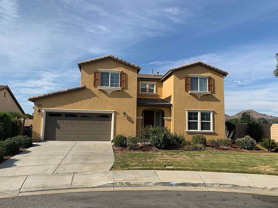 1st image of 21394 Coral Wood Ct