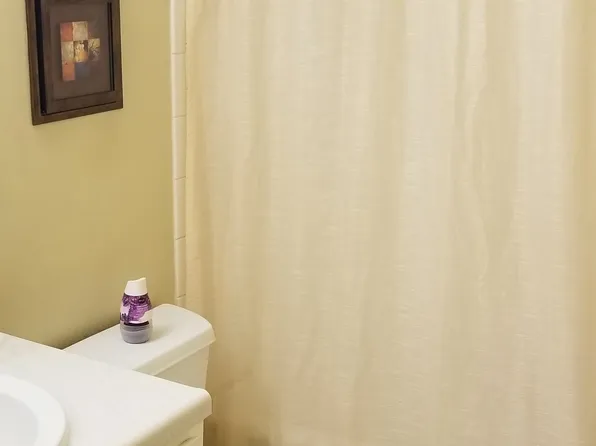 930 Margarite Dr APT G, Pittsburgh, PA 15216