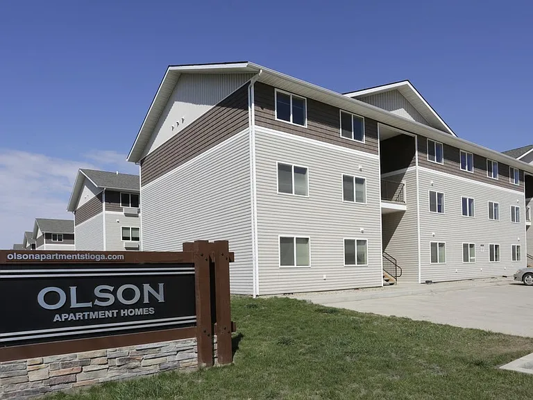 Olson Apartments — Photo 9