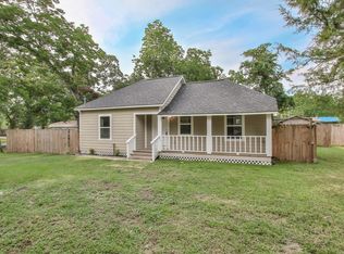 918 Snyder St, Alvin, TX 77511