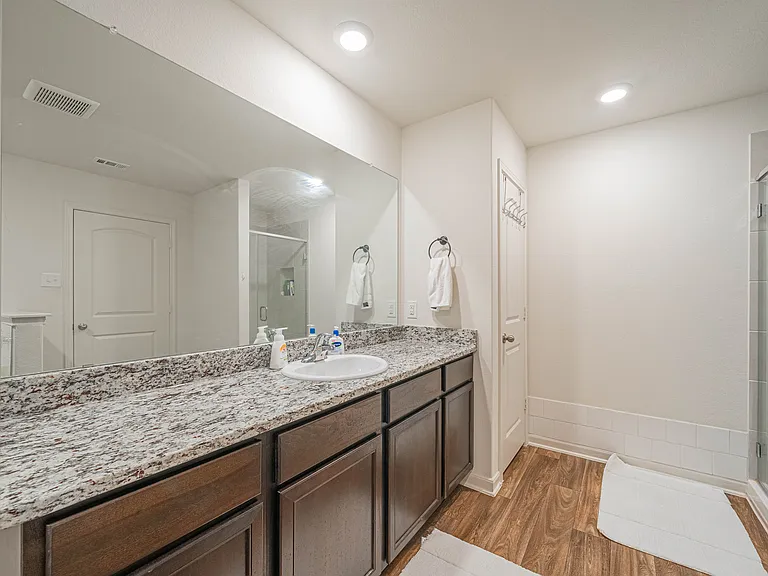 7216 Jebson Pass — Photo 17