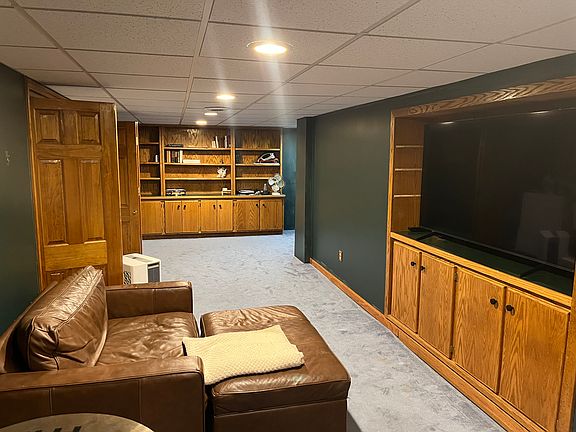 5th image of 1629 Chili Ave