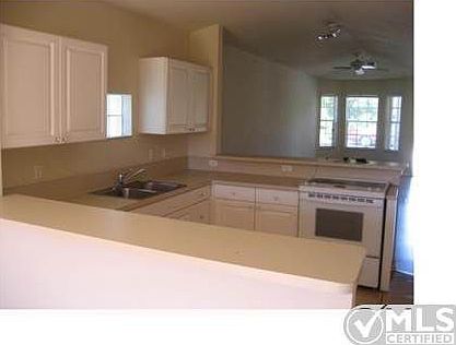 2nd image of 408 Circle Dr S