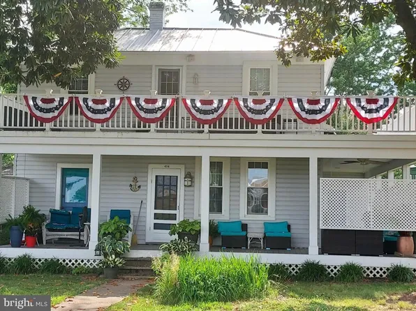 414 Washington Ave, Colonial Beach, VA 22443
